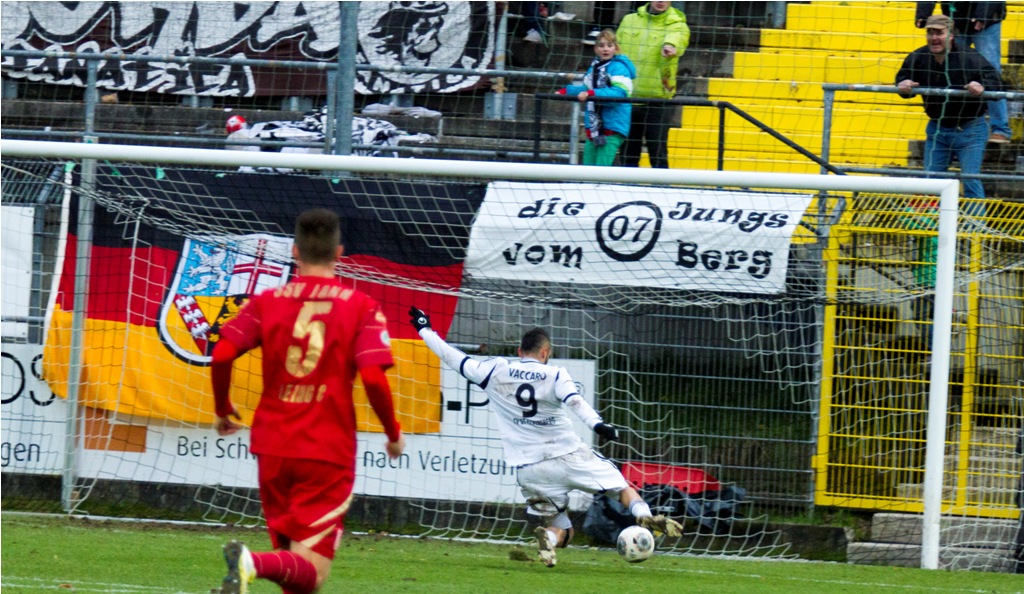 17. Spieltag: SV Elversberg - Jahn Regensburg - Bild 14