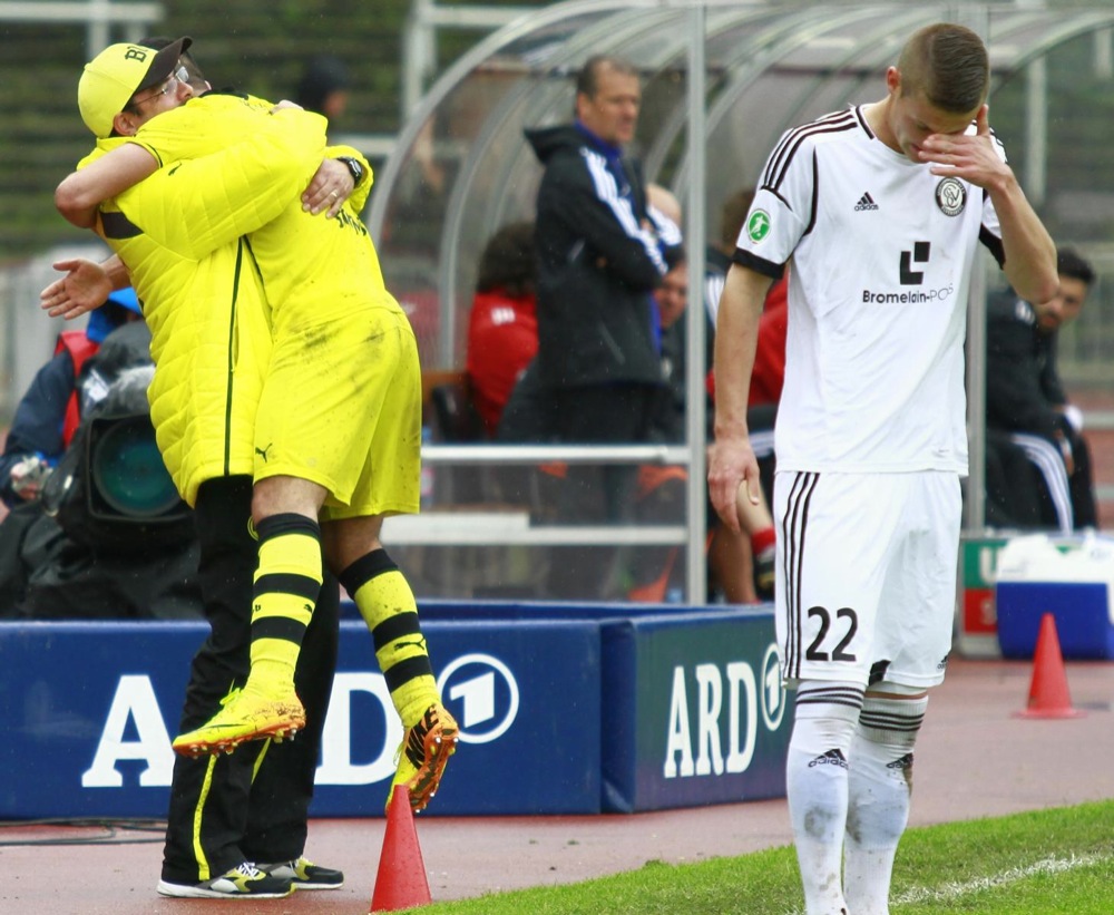 38. Spieltag: Borussia Dortmund II - SV Elversberg - Bild 12