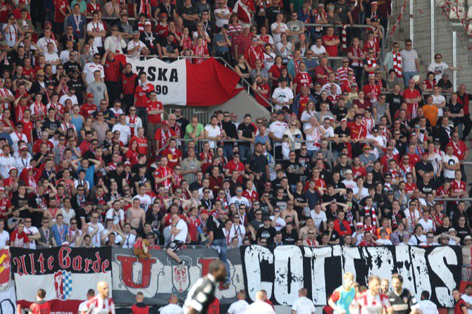 37. Spieltag 15/16: Rot-Weiß Erfurt - Energie Cottbus
