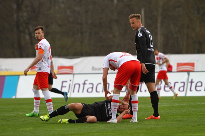 32. Spieltag: Rot-Weiß Erfurt - Hallescher FC