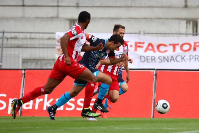 9. Spieltag 15/16: Rot-Weiß Erfurt - 1. FSV Mainz 05 II - Bild 5