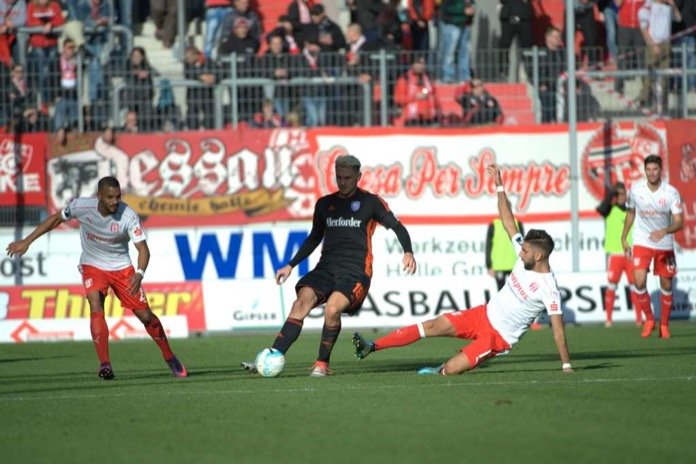 13. Spieltag 16/17: Hallescher FC - VfL Osnabrück - Bild 8