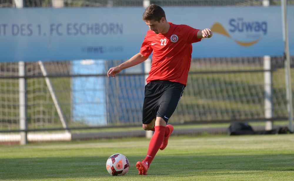 Testspiel: 1.FC Eschborn - SV Wehen Wiesbaden - Bild