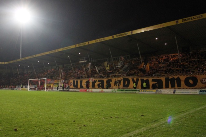 19. Spieltag 15/16: Sonnenhof Goßaspach - Dynamo Dresden - Bild