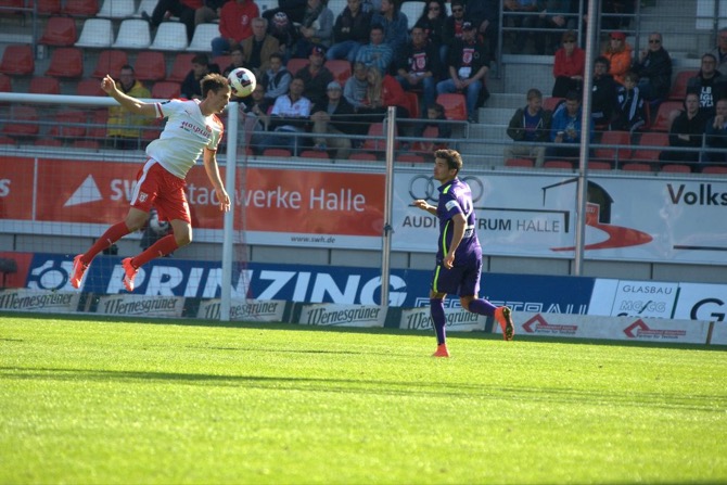 12. Spieltag 15/16: Hallescher FC - Erzgebirge Aue - Bild 10