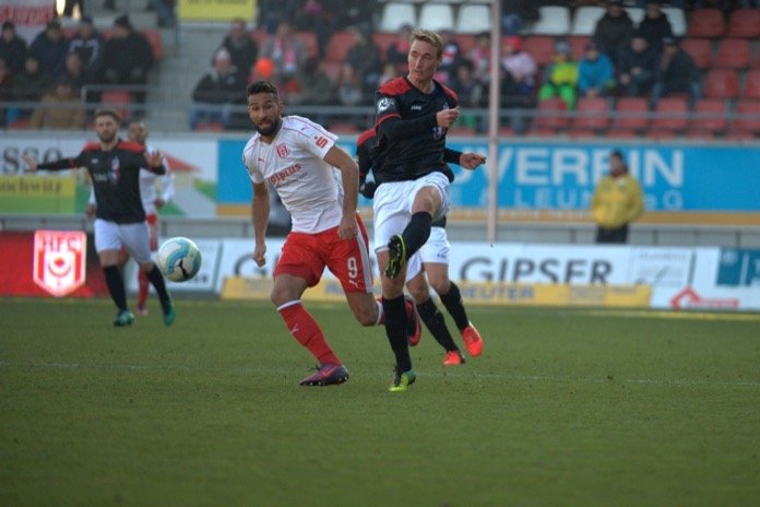 20. Spieltag 16/17: Hallescher FC - Rot-Weiß Erfurt - Bild 5