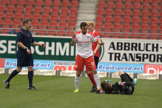 37. Spieltag: Hallescher FC - 1. FSV Mainz 05 II - Bild 15