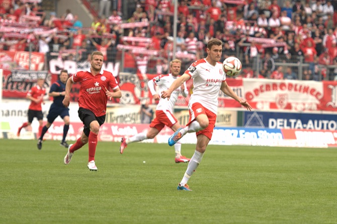 37. Spieltag: Hallescher FC - 1. FSV Mainz 05 II - Bild 4