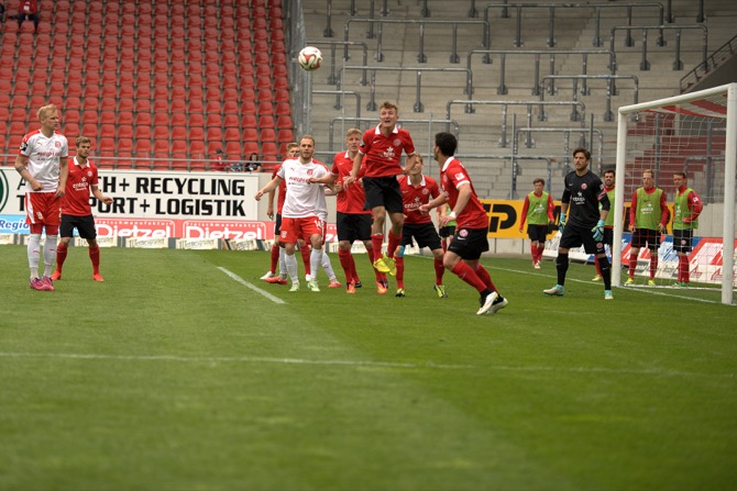 37. Spieltag: Hallescher FC - 1. FSV Mainz 05 II - Bild 10