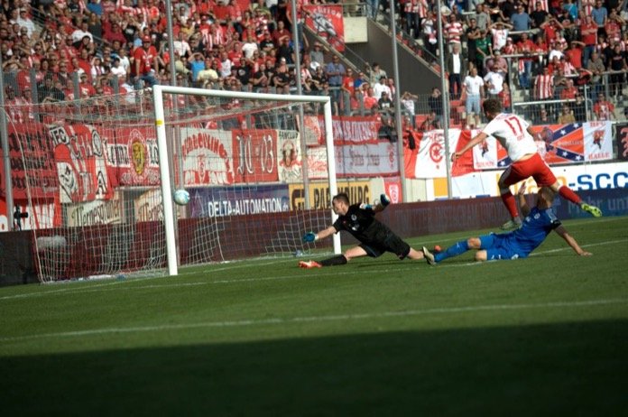 9. Spieltag 16/17: Hallescher FC - Sportfreunde Lotte - Bild 14