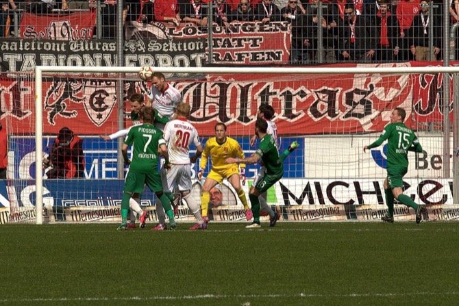 31. Spieltag: Hallescher FC - Preußen Münster - Bild 6