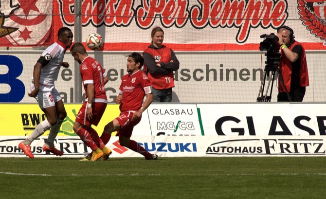 35. Spieltag: Hallescher FC - Jahn Regensburg - Bild