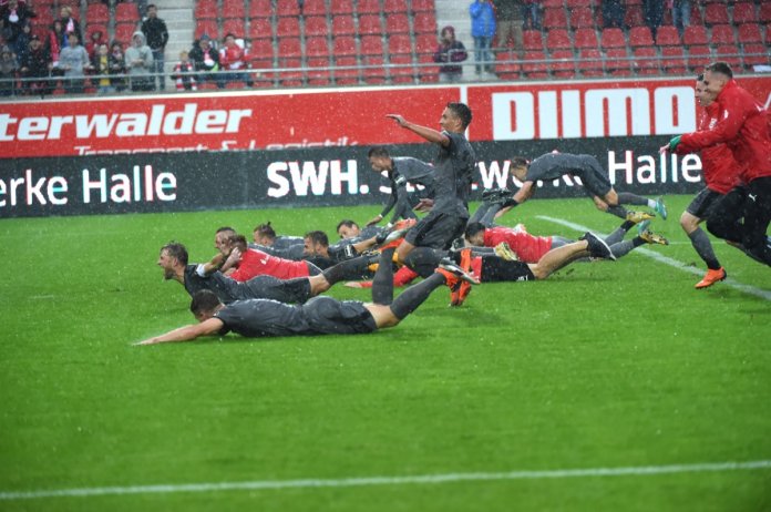8. Spieltag 18/19: Hallescher FC - VfR Aalen - Bild 14