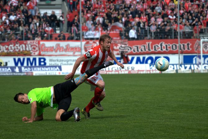 33. Spieltag 15/16: Hallescher FC - Chemnitzer FC - Bild 10