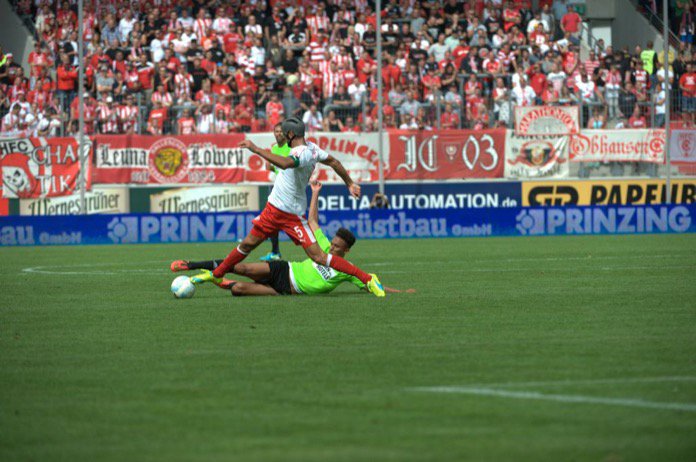 2. Spieltag 16/17:  Hallescher FC - Chemnitzer FC - Bild 14