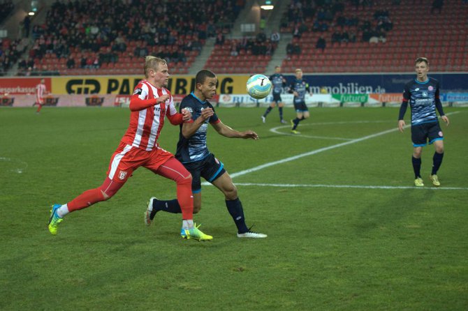 30. Spieltag 15/16: Hallescher FC - 1. FSV Mainz 05 II