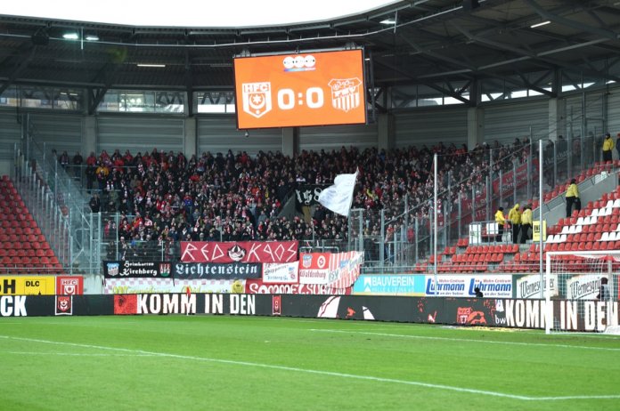 20. Spieltag 18/19: Hallescher FC - FSV Zwickau - Bild 12