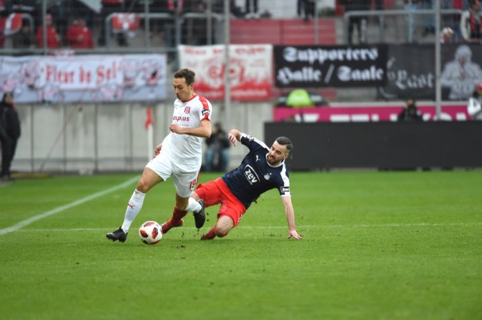 20. Spieltag 18/19: Hallescher FC - FSV Zwickau - Bild 5
