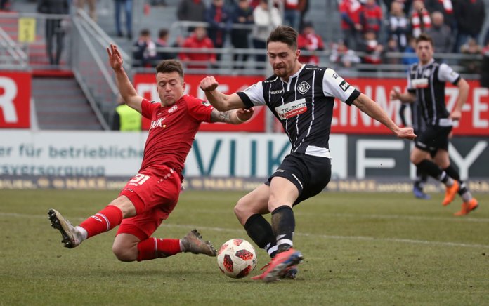 22. Spieltag 18/19: Würzburger Kickers - VfR Aalen - Bild 2
