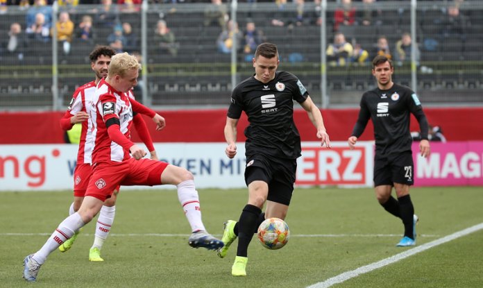 25. Spieltag 19/20: Würzburger Kickers - Eintracht Braunschweig - Bild 2