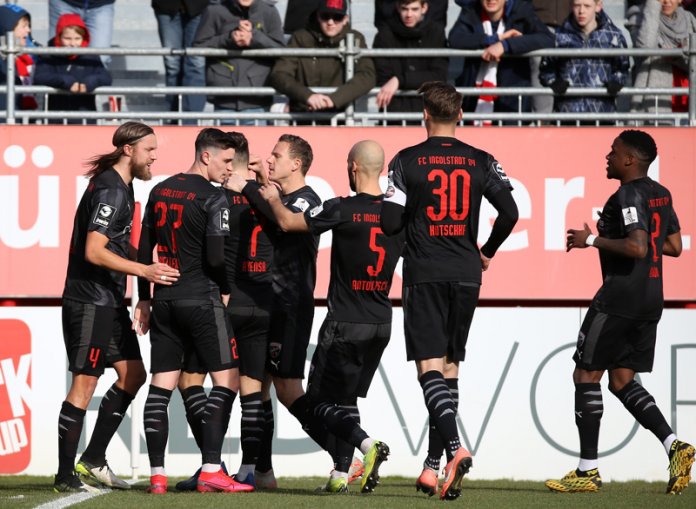23. Spieltag 19/20: Würzburger Kickers - FC Ingolstadt 04 - Bild 1