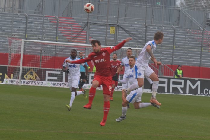 19. Spieltag 18/19: Würzburger Kickers - Sportfreunde Lotte - Bild 4