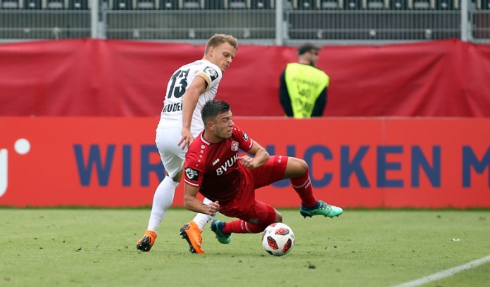 6. Spieltag 18/19: Würzburger Kickers - SV Wehen Wiesbaden - Bild 7
