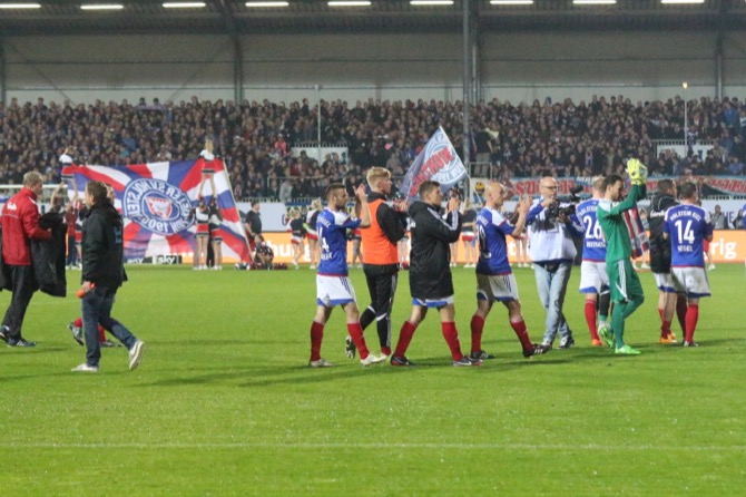 Relegation: Holstein Kiel - 1860 München - Bild