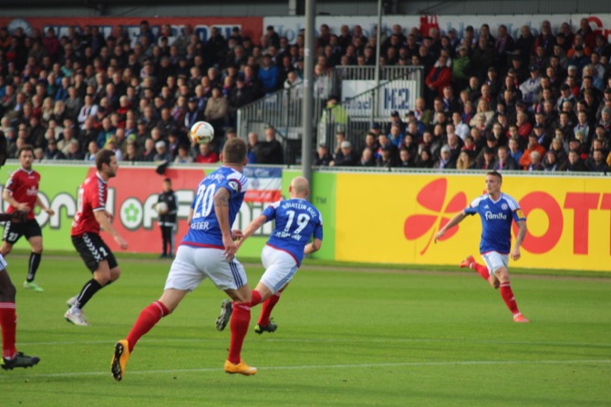 16. Spieltag 15/16: Holstein Kiel - Sonnenhof Großaspach - Bild