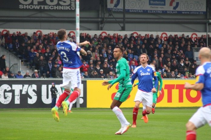 11. Spieltag 16/17: Holstein Kiel - SV Werder Bremen II
