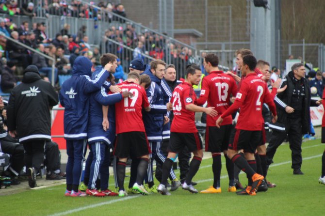 23. Spieltag 15/16: Holstein Kiel - Chemnitzer FC - Bild 15