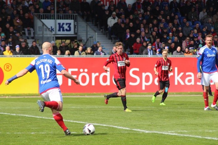 34. Spieltag 16/17: Holstein Kiel - Chemnitzer FC - Bild 16