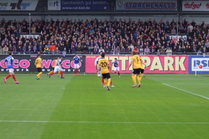14. Spieltag 15/16: Holstein Kiel - Dynamo Dresden - Bild 13