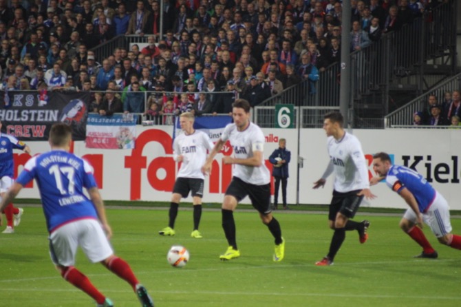 12. Spieltag 15/16: Holstein Kiel - 1. FC Magdeburg - Bild 2