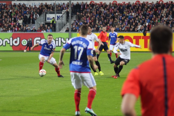 12. Spieltag 15/16: Holstein Kiel - 1. FC Magdeburg - Bild