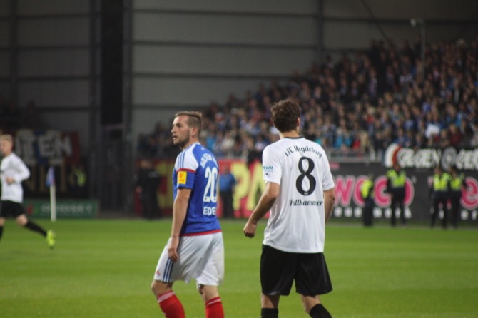 12. Spieltag 15/16: Holstein Kiel - 1. FC Magdeburg - Bild