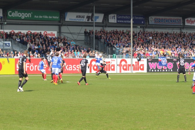 32. Spieltag: Holstein Kiel - 1. FSV Mainz 05 II - Bild 10