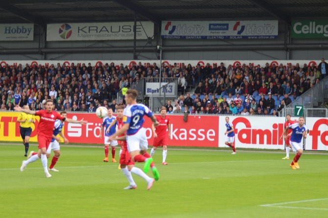 9. Spieltag 15/16: Holstein Kiel - Hansa Rostock