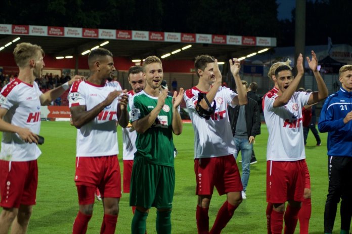 5. Spieltag 17/18: Fortuna Köln - Karlsruher SC - Bild 14