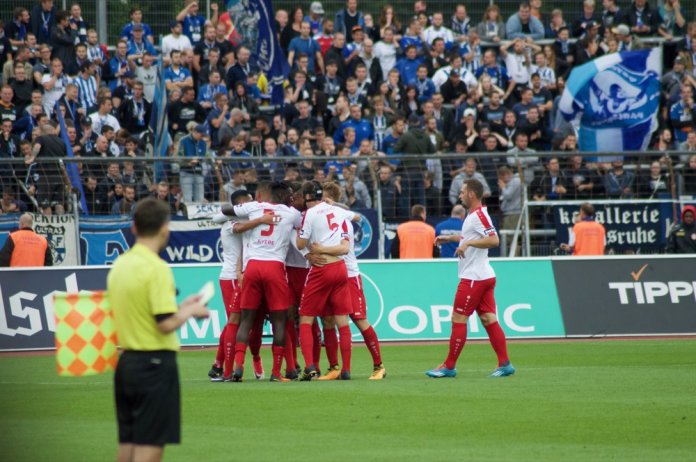 5. Spieltag 17/18: Fortuna Köln - Karlsruher SC - Bild 2