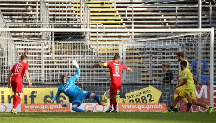 37. Spieltag 19/20: Viktoria Köln - Würzburger Kickers - Bild 10