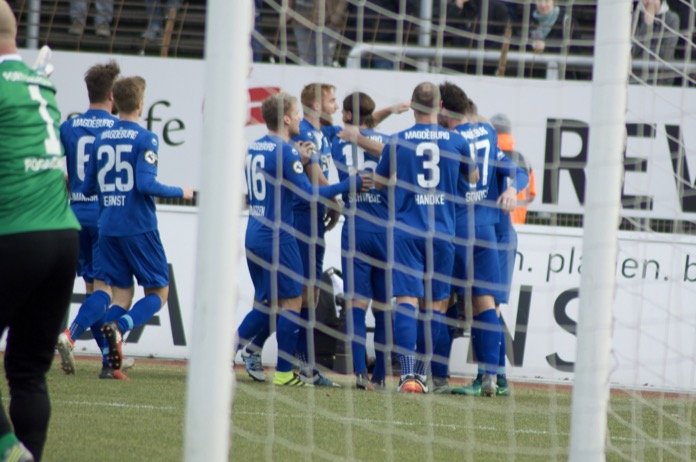 20. Spieltag 16/17: Fortuna Köln - 1. FC Magdeburg - Bild 16