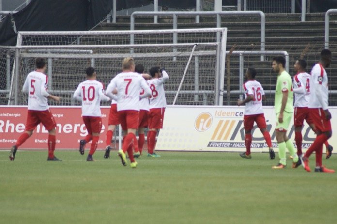 19. Spieltag 16/17: Fortuna Köln - 1. FSV Mainz 05 II - Bild 8