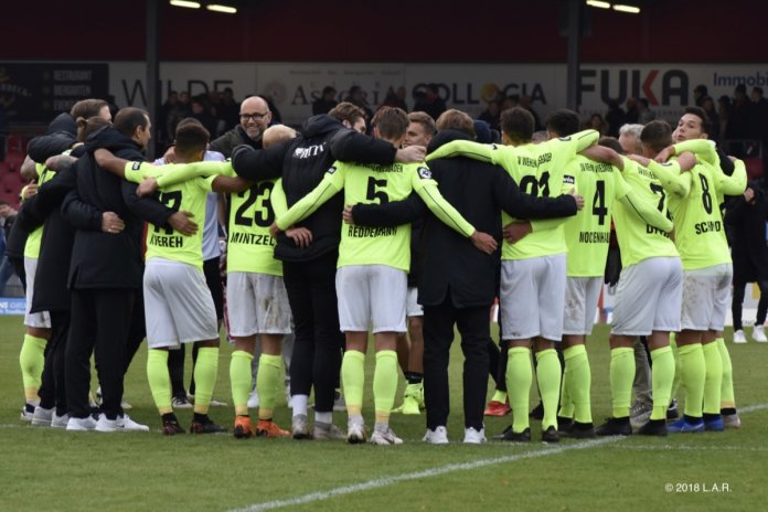 14. Spieltag 18/19: Fortuna Köln - SV Wehen Wiesbaden - Bild 16