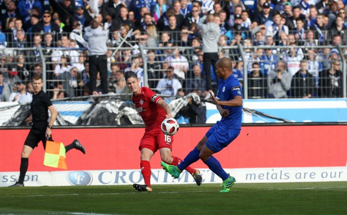 14. Spieltag 18/19: Karlsruher SC - Würzburger Kickers - Bild 1