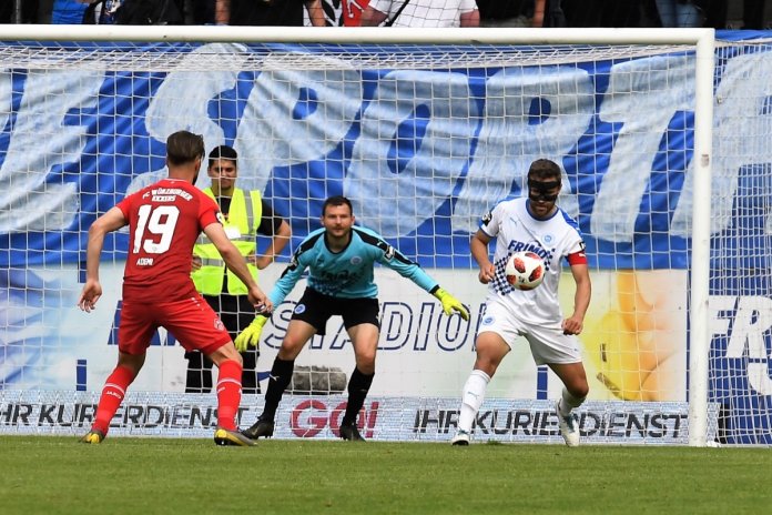 38. Spieltag 18/19: Sportfreunde Lotte - Würzburger Kickers (Teil 2) - Bild 14