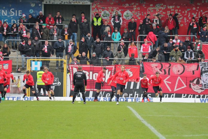 21. Spieltag 17/18: Sportfreunde Lotte - FSV Zwickau - Bild 11