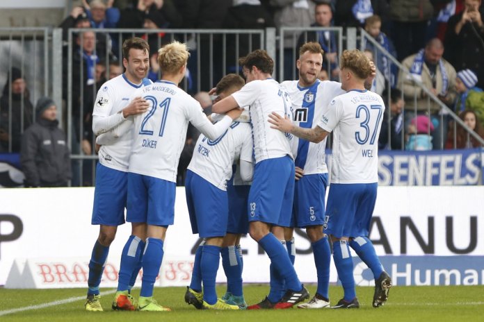 20. Spieltag 17/18: 1. FC Magdeburg - Sonnenhof Großaspach - Bild 12