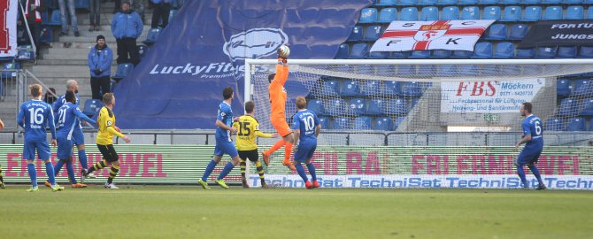 25. Spieltag 15/16: 1. FC Magdeburg - Fortuna Köln - Bild 9