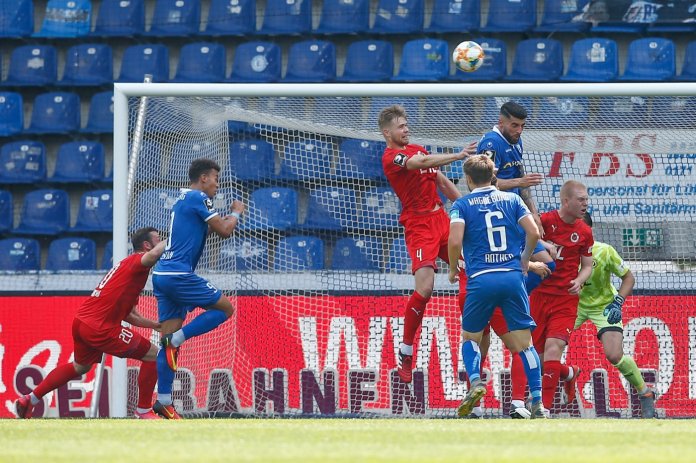32. Spieltag 19/20: 1. FC Magdeburg - Viktoria Köln - Bild 7